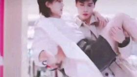 毛线发夹成人钩织教程视频,轻松掌握编织技巧，打造时尚发饰