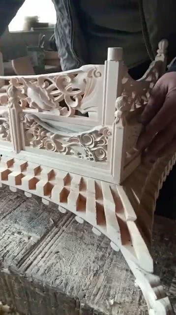 成人手工制作木雕视频,跟随视频教程，轻松掌握手工木雕技艺