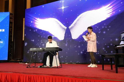 自闭症成人音乐视频,和谐旋律中的独特心声